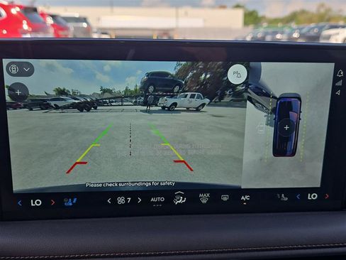 New 2025 Lincoln Aviator 2WD w/ Equipment Group 101A image 22