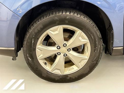 Used 2015 Subaru Forester 2.5i Limited AWD/4WD image 31