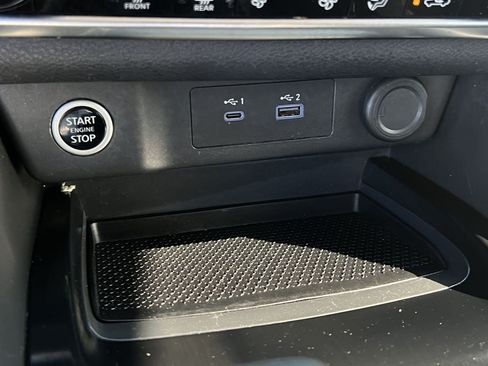 Used 2022 Nissan Rogue SV FWD image 18