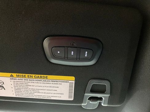 Used 2023 Jeep Grand Cherokee Overland w/ Luxury Tech Group IV image 39