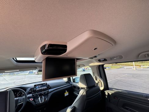 New 2026 Honda Odyssey Elite image 31