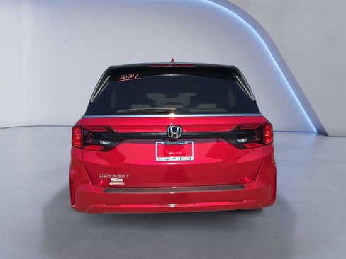 New 2027 Honda Odyssey EX-L image 4