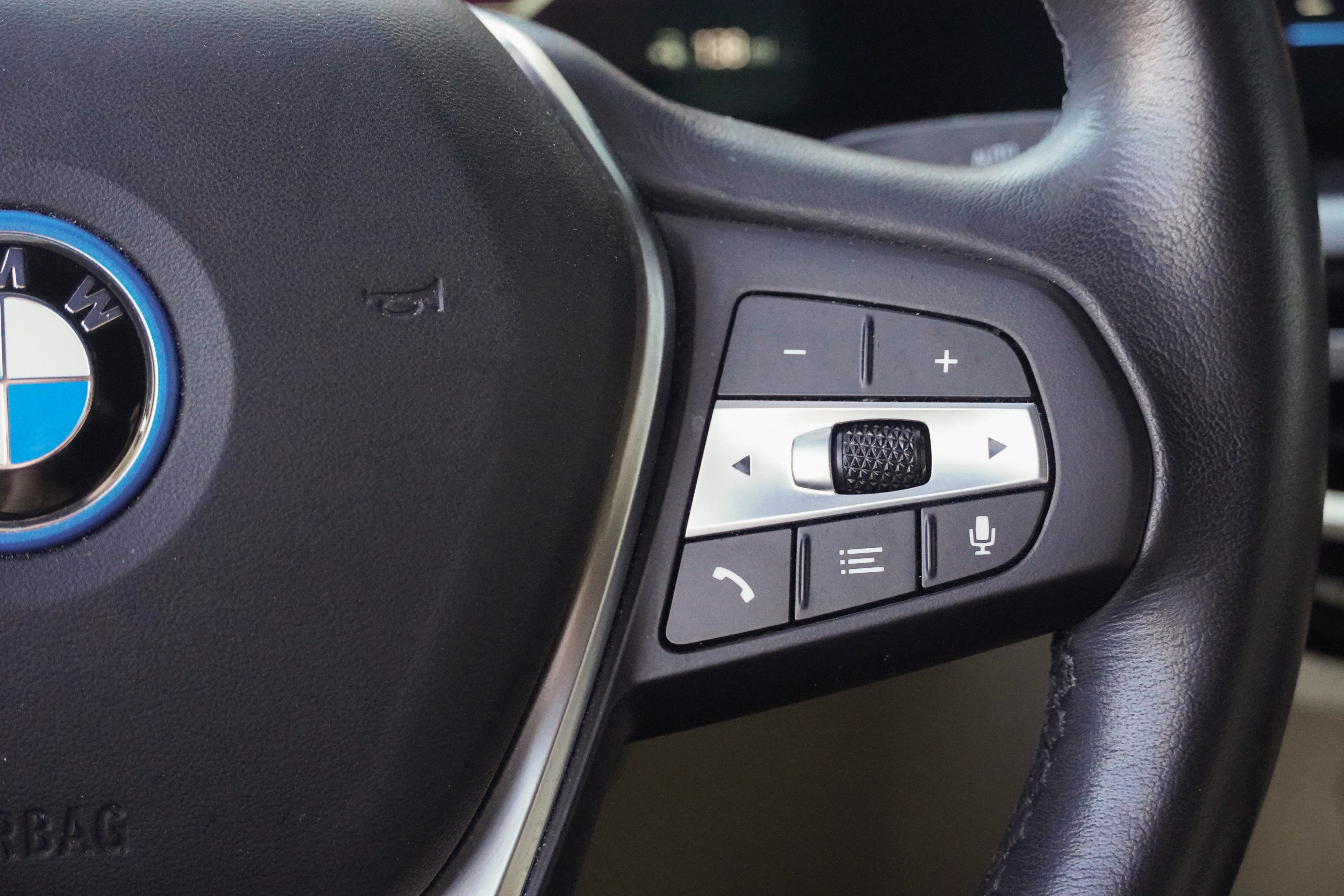 Certified 2024 BMW i4 eDrive35 w/ Premium Package RWD image 23