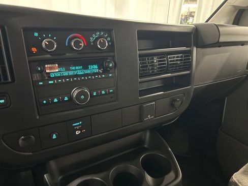 New 2026 Chevrolet Express 2500 w/ Driver Convenience Package image 17
