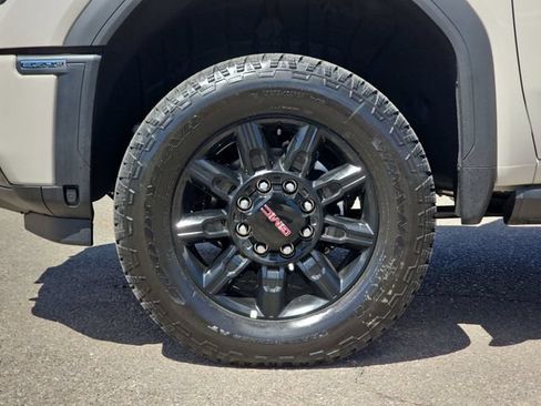 New 2026 GMC Sierra 3500 AT4 w/ AT4 Premium Plus Package AWD/4WD image 19