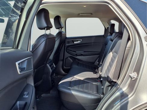 Used 2024 Ford Edge SEL w/ Convenience Package AWD/4WD image 10