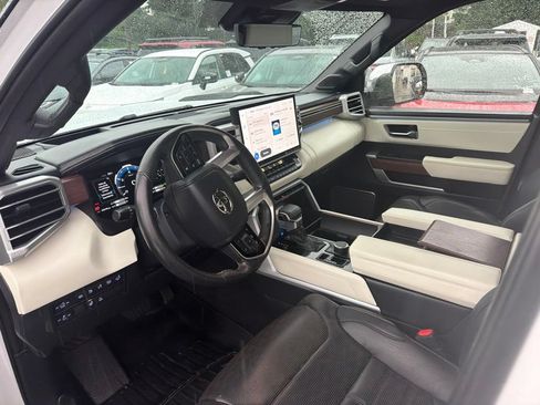 Used 2022 Toyota Tundra Capstone AWD/4WD image 21