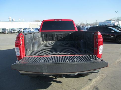 Used 2019 RAM 2500 Big Horn image 5