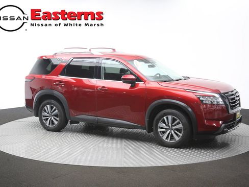 Used 2023 Nissan Pathfinder SL w/ Lighting Package (N92) AWD/4WD image 43