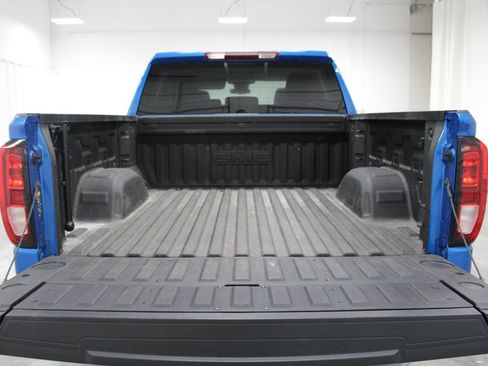 Used 2023 GMC Sierra 1500 Elevation w/ LPO, Elevation Black Package image 21