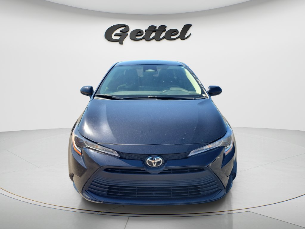 Used 2023 Toyota Corolla LE FWD image 8