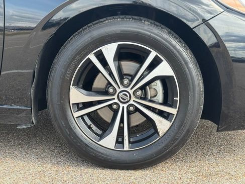 Used 2023 Nissan Sentra SV image 7