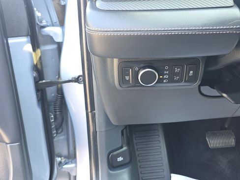 Certified 2022 Ford Mustang Mach-E Premium image 26