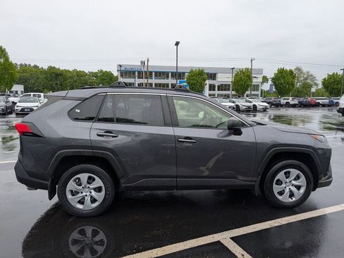 Used 2019 Toyota RAV4 LE w/ All Weather Liner Package AWD/4WD image 9
