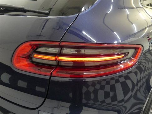 Used 2017 Porsche Macan S AWD/4WD image 16