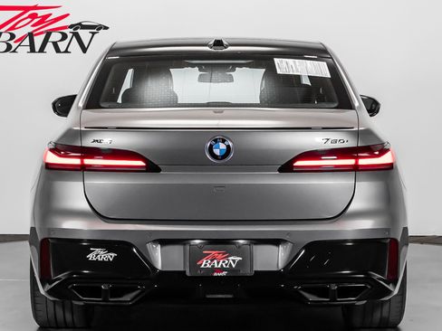 Used 2024 BMW 760i xDrive 760i xDrive w/ Executive Package image 4