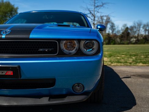 Used 2010 Dodge Challenger SRT8 w/ SRT Option Group II image 28