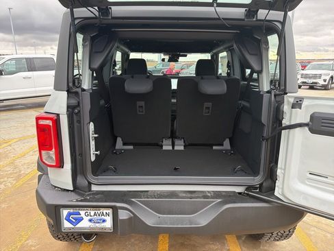 New 2026 Ford Bronco 2-Door w/ Sasquatch Package image 26