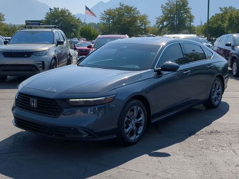 Used 2024 Honda Accord EX image 10