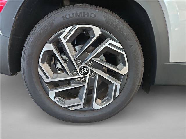 Used 2026 Hyundai Tucson Limited FWD image 22