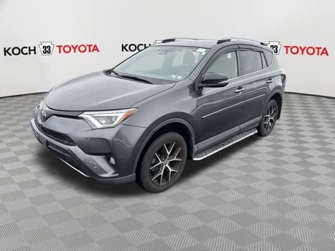 Used 2018 Toyota RAV4 SE w/ Advanced Technology Package image 3