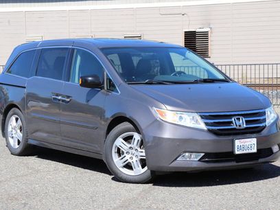 Used 2013 Honda Odyssey Touring Elite