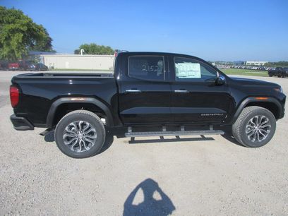 New 2026 GMC Canyon Denali