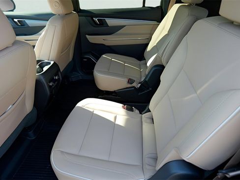 New 2026 Buick Enclave Preferred w/ Power Package image 23