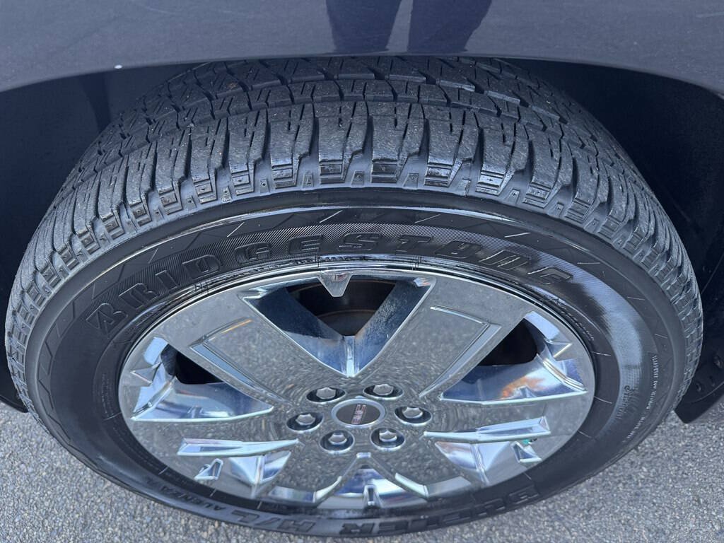 Used 2013 GMC Acadia Denali AWD/4WD image 28