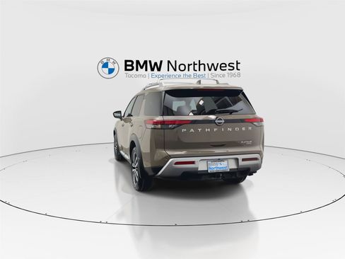 Used 2023 Nissan Pathfinder Platinum w/ Cargo Package AWD/4WD image 13