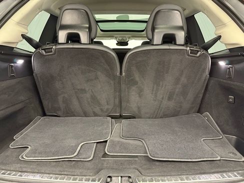 Used 2024 Volvo XC90 T8 Core image 9