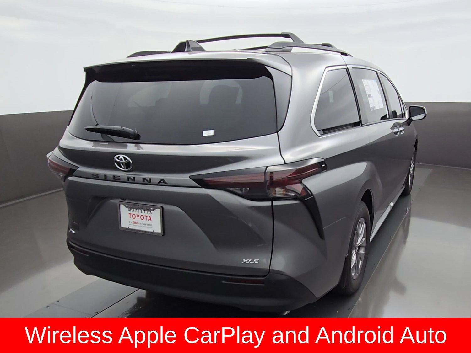 New 2026 Toyota Sienna XLE FWD image 10