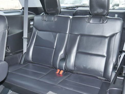 Used 2021 Ford Explorer XLT w/ Equipment Group 202A image 20