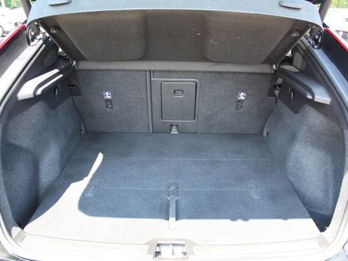 Certified 2023 Volvo C40 P8 Recharge Plus w/ Climate Package AWD/4WD image 5