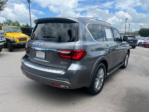 Used 2018 INFINITI QX80 4WD w/ Driver Assistance Package image 6