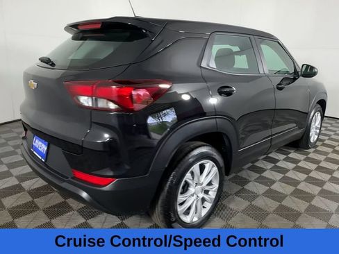 Used 2023 Chevrolet TrailBlazer LS FWD image 10