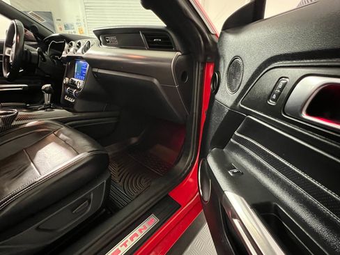 Used 2020 Ford Mustang GT Premium w/ Equipment Group 401A image 34