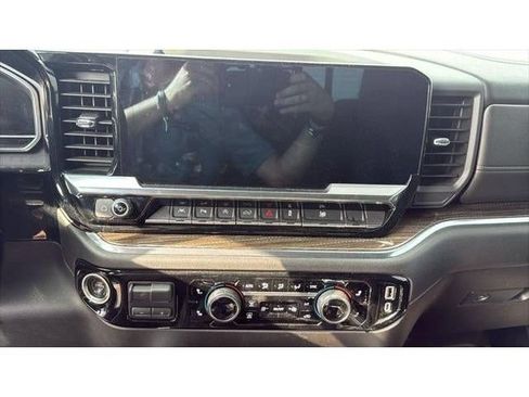 Used 2023 Chevrolet Silverado 1500 RST w/ RST All Star Premium Package AWD/4WD image 10