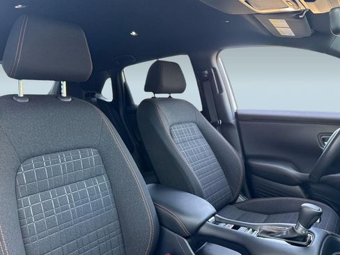 Certified 2025 Honda HR-V Sport image 30