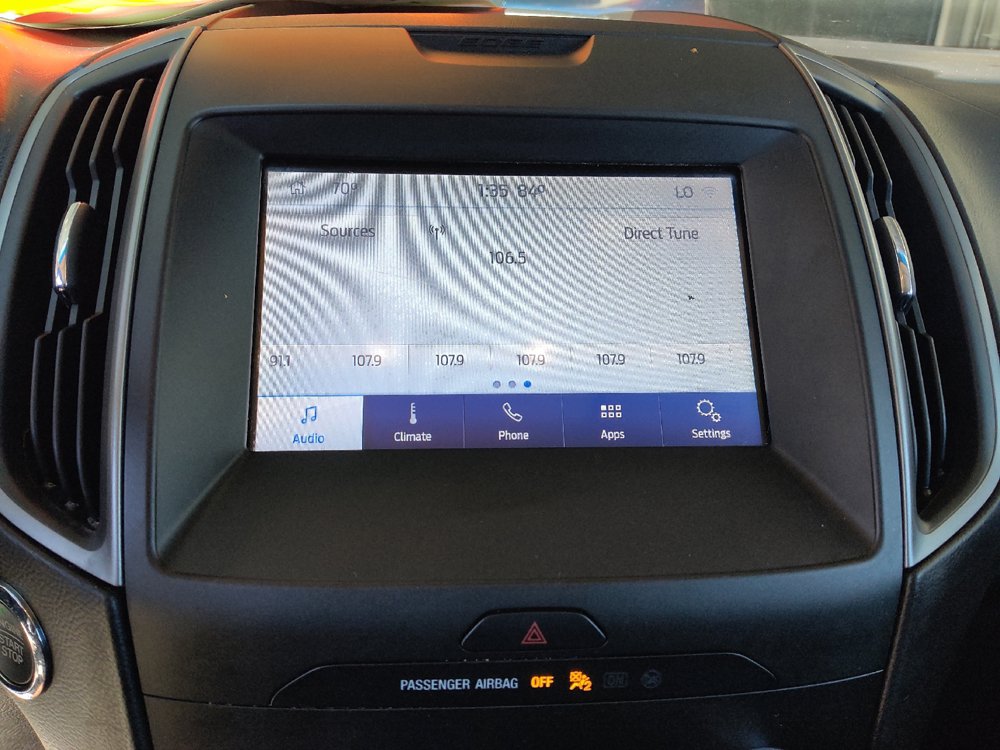 Used 2020 Ford Edge SE AWD/4WD image 25