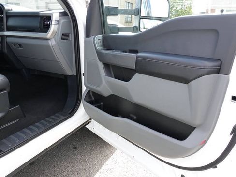 Used 2023 Ford F250 XLT AWD/4WD image 32