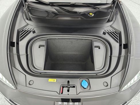 Used 2024 Audi RS e-tron GT image 16