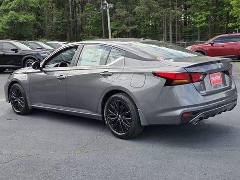 New 2026 Nissan Altima 2.5 SV FWD image 3
