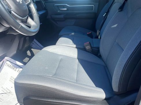 Used 2022 RAM 1500 Big Horn AWD/4WD image 12