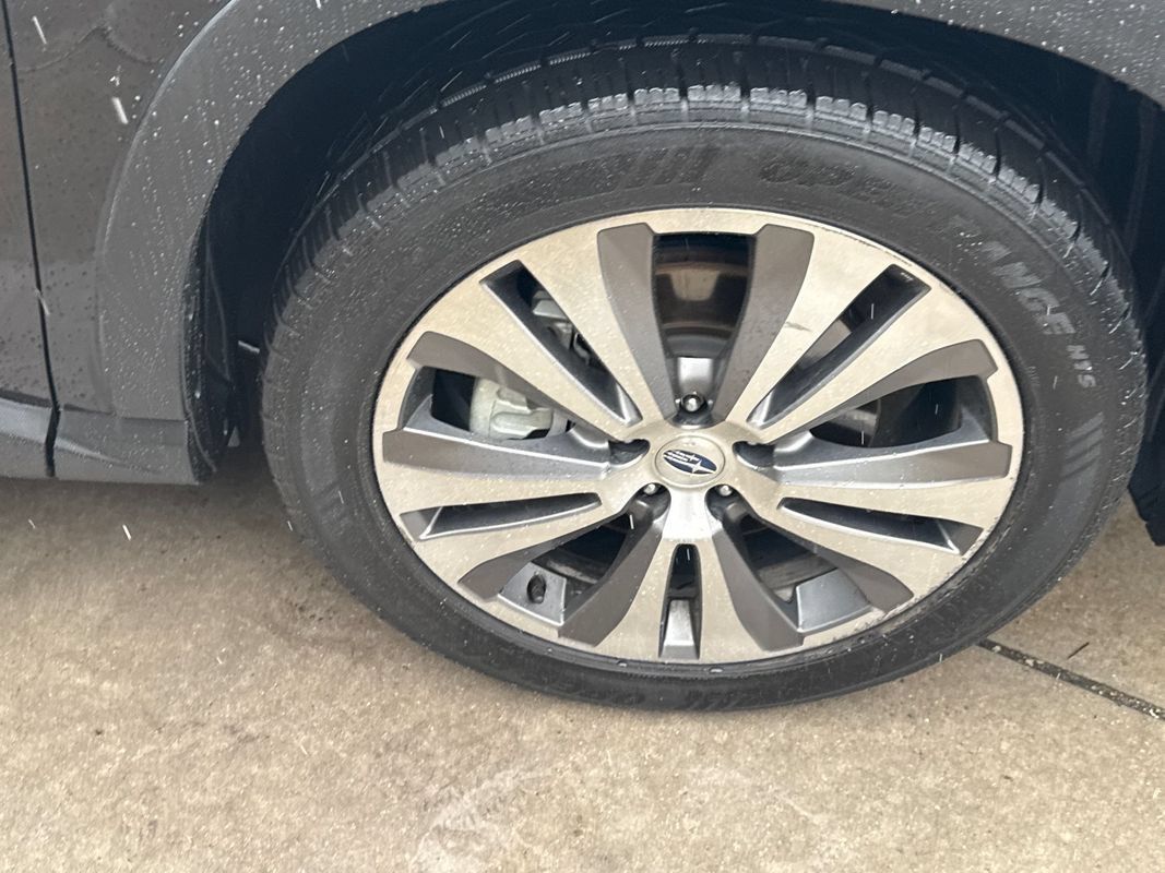 Used 2022 Subaru Ascent Limited AWD/4WD image 14