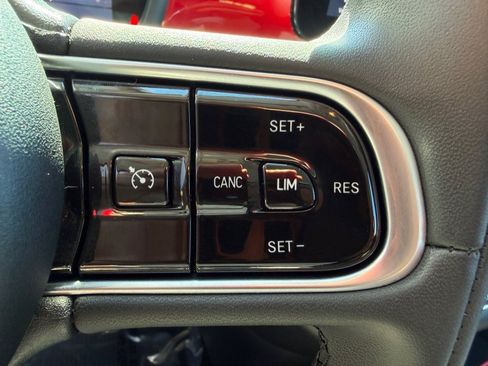 Used 2024 FIAT 500 e (RED) FWD image 15
