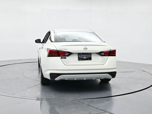 Used 2022 Nissan Altima 2.5 S image 8