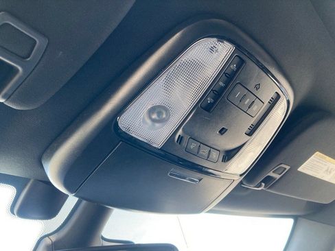 Used 2024 Dodge Durango GT image 29