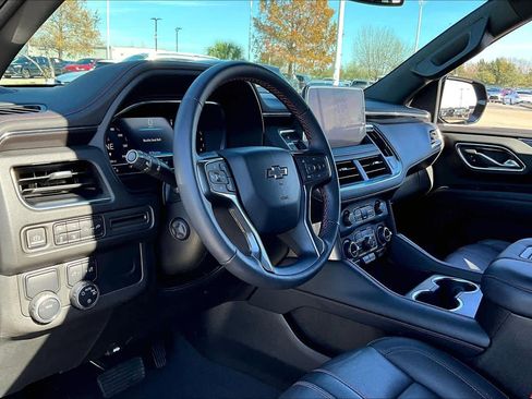 Used 2022 Chevrolet Tahoe RST w/ Luxury Package image 16