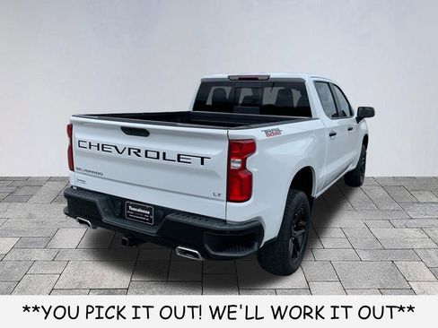 Used 2022 Chevrolet Silverado 1500 LT Trail Boss w/ Convenience Package II AWD/4WD image 7